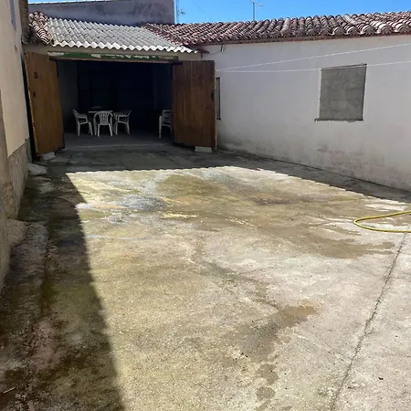 Casa Calderon De Medina Lv *