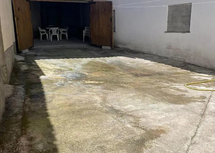 Casa Calderon De Medina Lv *